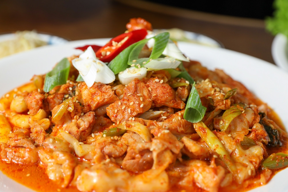 당황 춘천닭갈비 100%국내산 냉장 닭다리살 1kg (3인분)